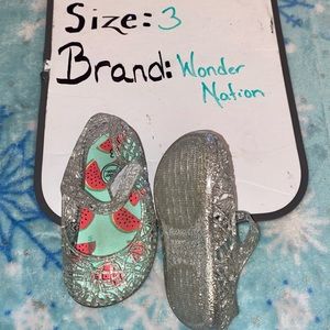 Size 3 silver jelly shoes velcro closure glittery